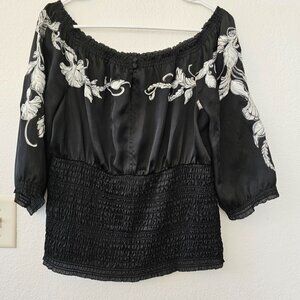 White House Black Market Black Top Women's Size M - White and Silver Embroidery